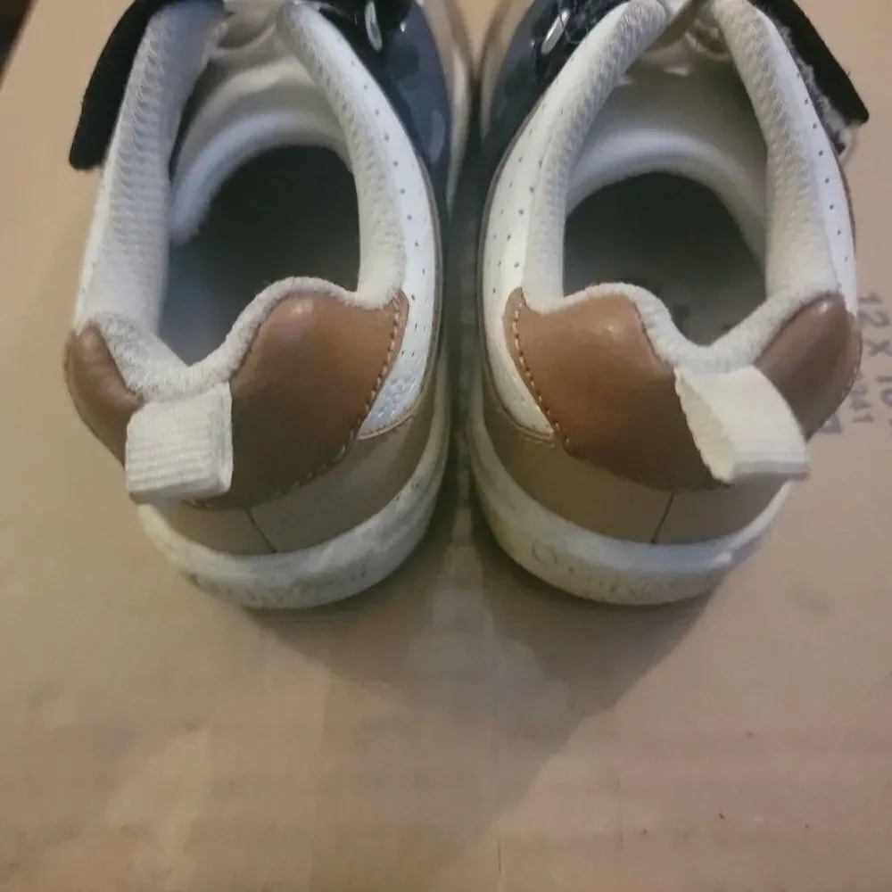 Oshkosh B'osh Toddlers Multicolor Low Top Sneaker Shoes Size US 7 M